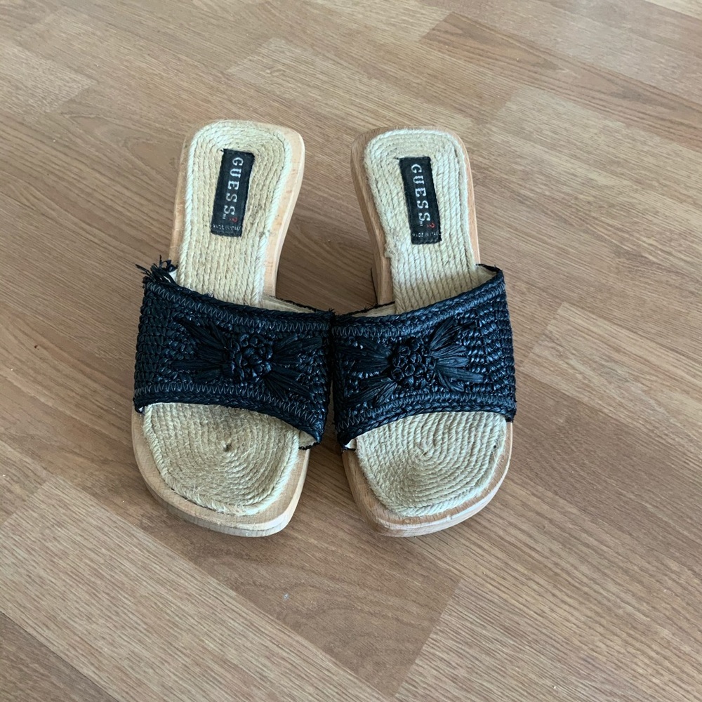 Guess slides